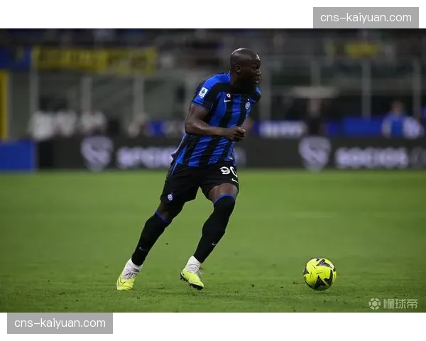 评论:卢卡库回归意甲后状态起伏,高薪是否成为罗马的负担? 评论:卢卡库回归意甲后状态起伏,高薪是否成为罗马的负担?