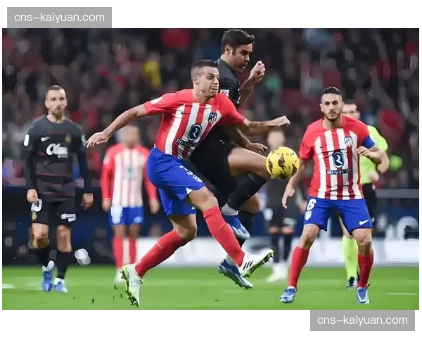 战术趋势：越来越多西甲中下游球队采用五后卫阵型以应对强势边路攻击。